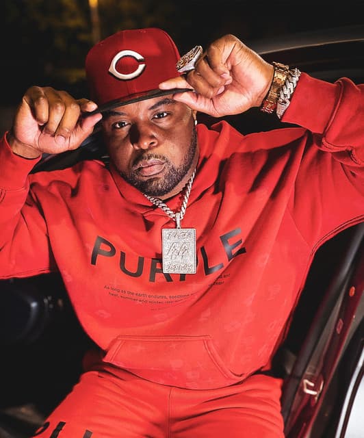 T-Moe44